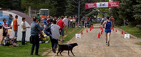 Harzquerung: Zieleinlauf in Nordhausen