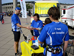 BIG 25 Berlin - Diabetes-Station 1 (Blutzucker-Messung)